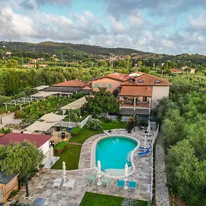 Farm stay Montefabbrello, Magazzini (Tuscany)